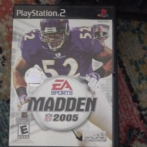 Madden NFL 2005 for PlayStation 2 - Black